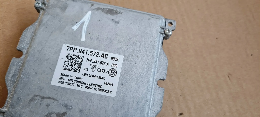 Q5 80A LED Converter Lampa față 7PP941572AC VW Audi Product image
