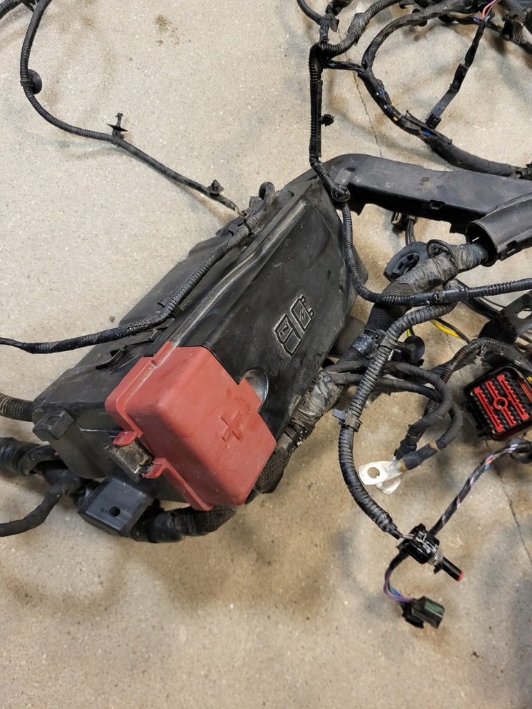 INSTALARE COMPLETĂ CABLA COMPARTIMENT MOTOR RANGE ROVER VELAR L560 3.0D 18MY Product image