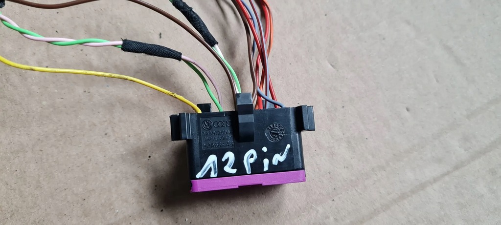 PRISE OBD PRISE A5 8W 3A0972695A A7 4G A4 B8 S4 B9 Q5 Q3 Product image