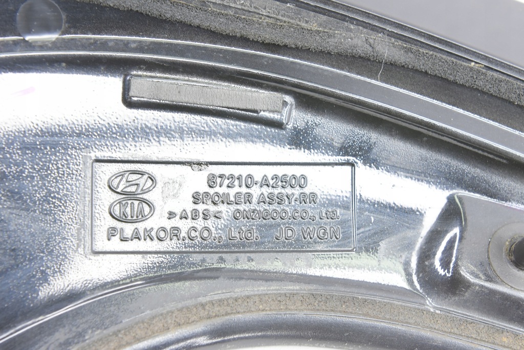 KIA CEED II 12-18 break eleron clapete spate +STOP BLACK Product image