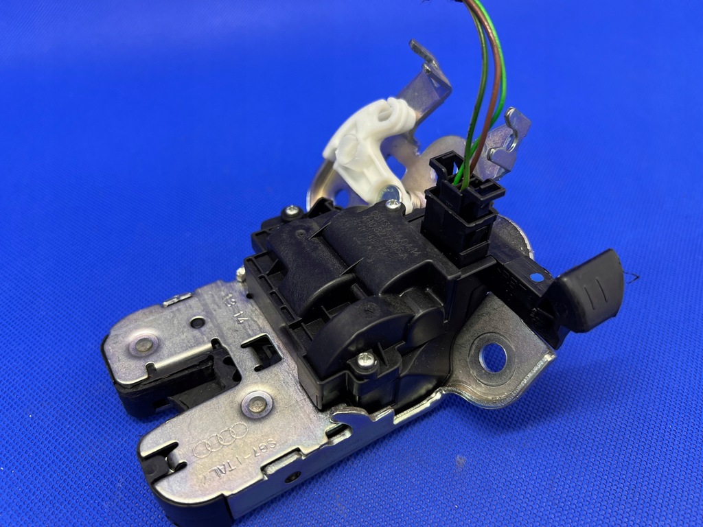 BLOCARE HAYON AUDI 4H0827505A Product image