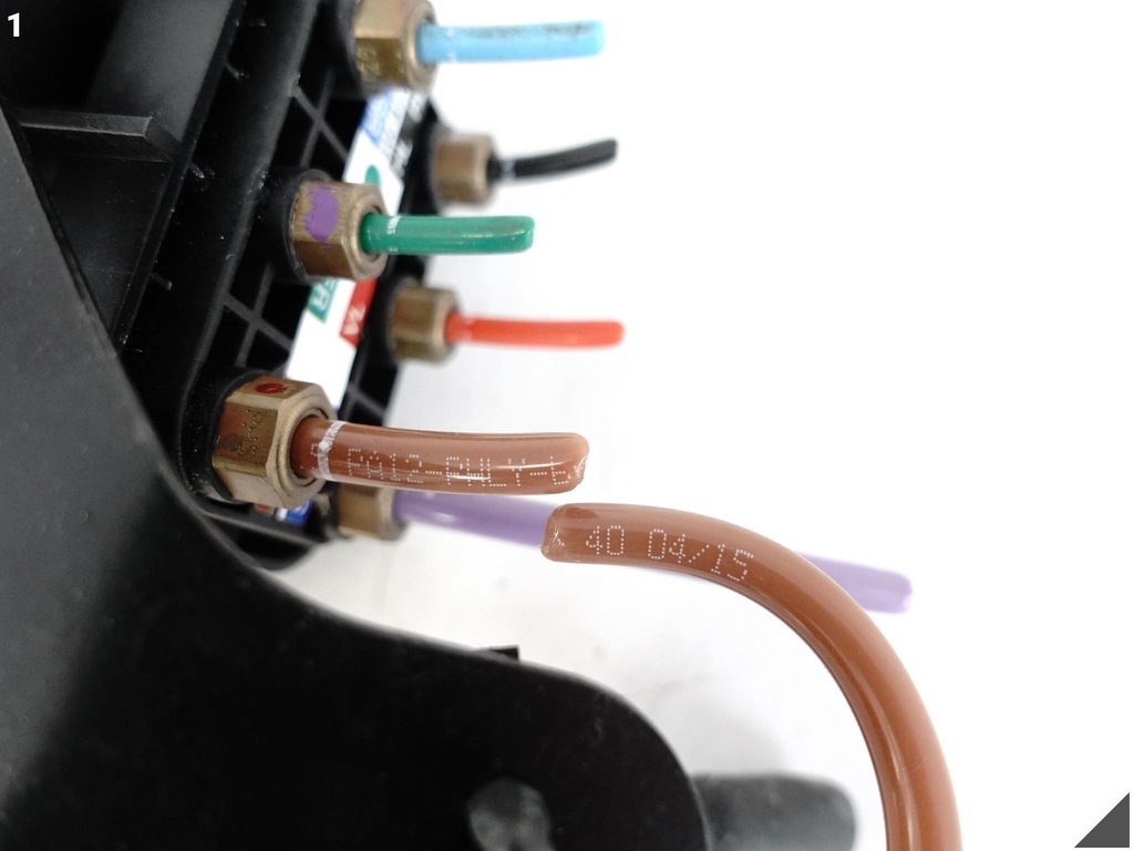 AUDI A8 S8 4H0 D4 09-17 COMPRESOR SUSPENSII Pneumatice WABCO 74 CP Product image
