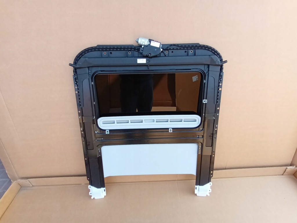 Audi A5 lift set trapa 8T8877041E perfect an 2016 Product image
