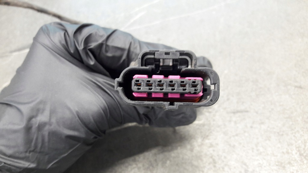 1K0973706 AUDI VW PLUG -In Bait Gunon Product image