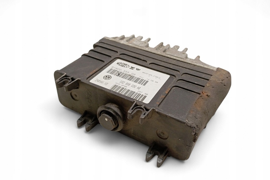 Unitatea de control a motorului ECU VW Polo (9N_) 032906030 AB 2001 Product image