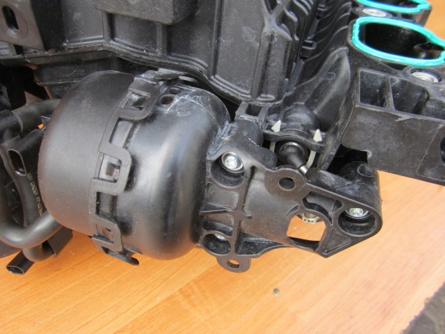 VALVĂ DE VACUM MUSTANG 5.0 GT JR3E-9S455-CC Product image
