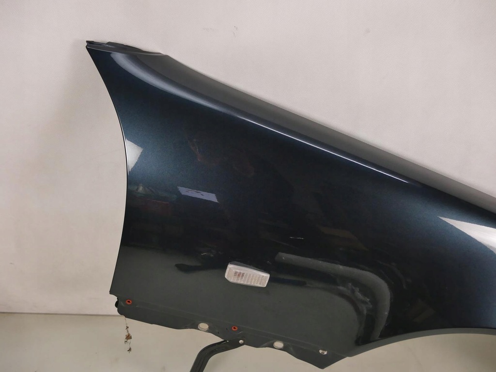 MERCEDES S W140 APARATOR DREAPTA FATA 189 SMARAGDSCHWARZ Product image