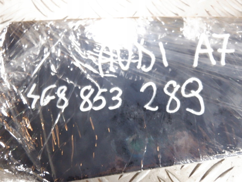 AUDI A7 4G CAPAC STÂLP UȘĂ STÂNGA 4G8853289 Product image