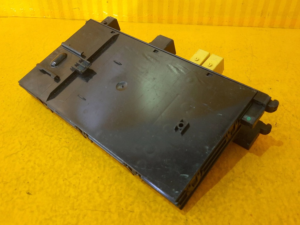 Mercedes SLK W171 CONTROLLER SAM 1715451201 Product image
