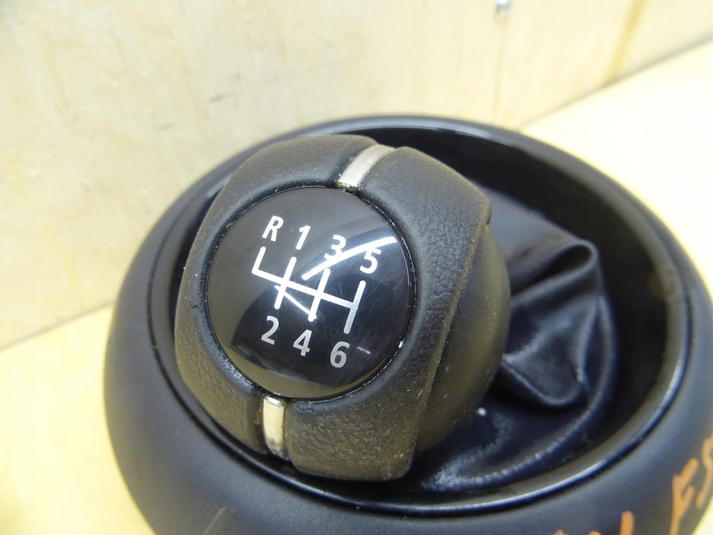 MINI COOPER F55 F56 BOMUL SCHIMBĂTOR DE VIUTE 9266624 Product image