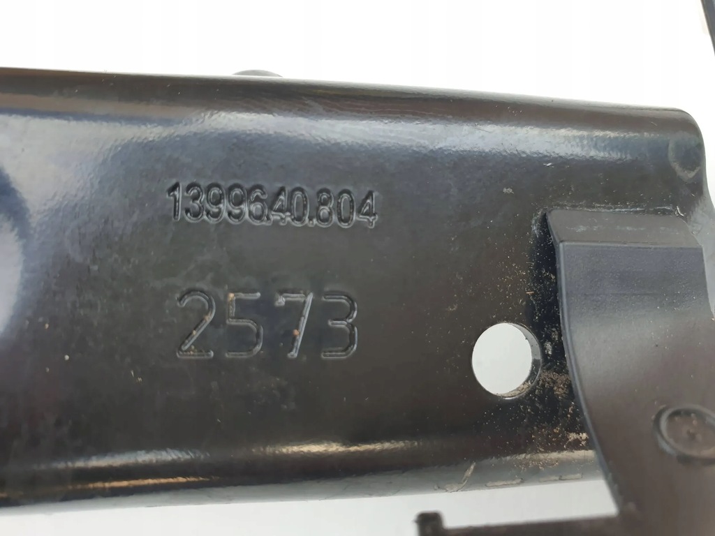 BMW M3 G80 G81 G82 SUPORT LAMPĂ FATA DREAPTA 8071632 Product image