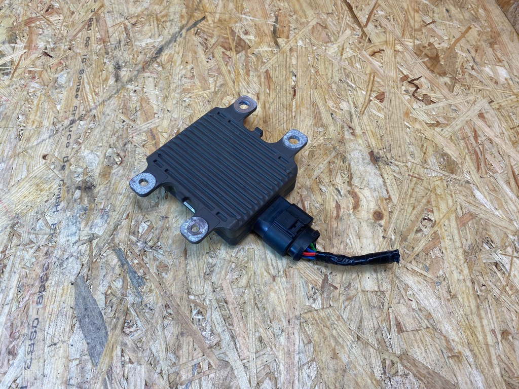 CONTROLLER MODUL CUTIE VOLVO XC60 II XC90 II V60 II T8 31367945 Product image