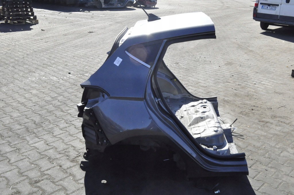 FORD FIESTA MK8 INTREGUL SPATE APARĂ CUREA SPATE STÂNGA DREAPTA Product image