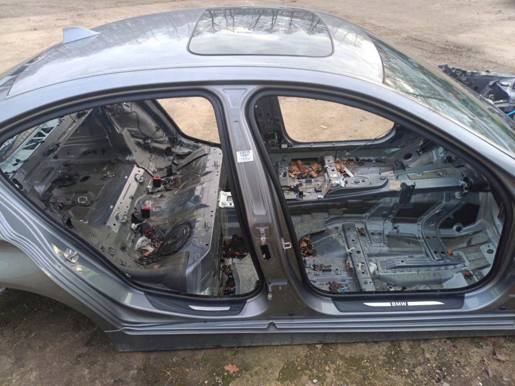 BMW 528xi F10 Prag de sfert PARTER A52/7 Product image