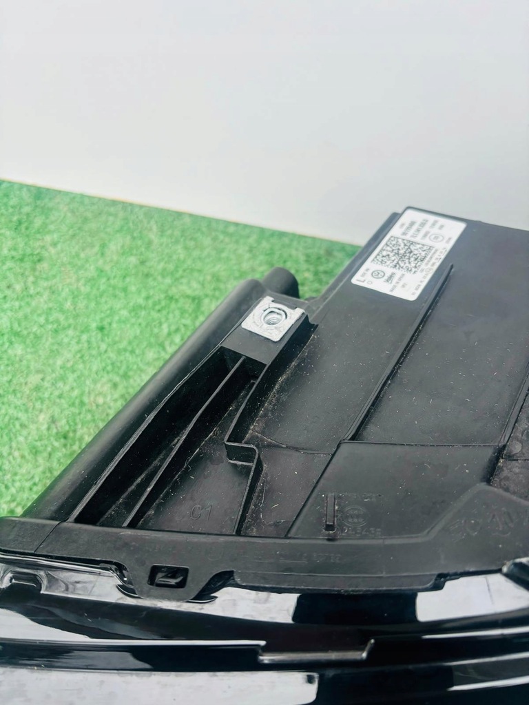 LAMPĂ STÂNGA FAUR STÂNGA VW TRANSPORTER CARAVELLE MULTIVAN T6 T61 DEMONTARE Product image