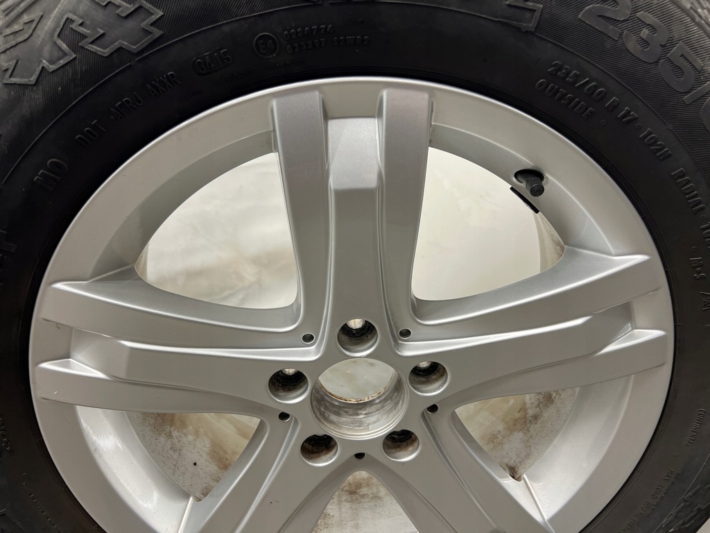 MERCEDES GLK GLC ML ROȚI JANTE 17'' ANVELOPE IARNĂ 235/60/17R A2044015502 Product image
