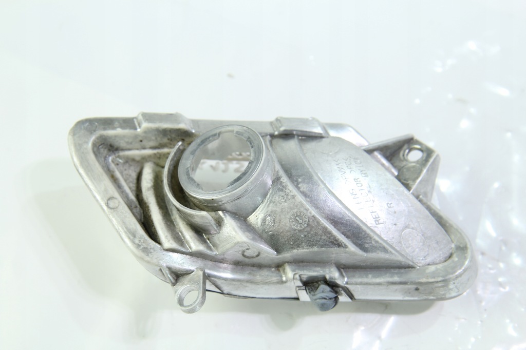 YAMAHA X MAX 125 06-09 SEMNAZUL DREAPTA Product image