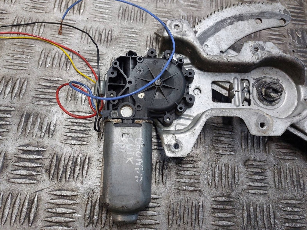 Legaj Legare Lefle Front Honda Civic VI HB 5D Engleză Product image