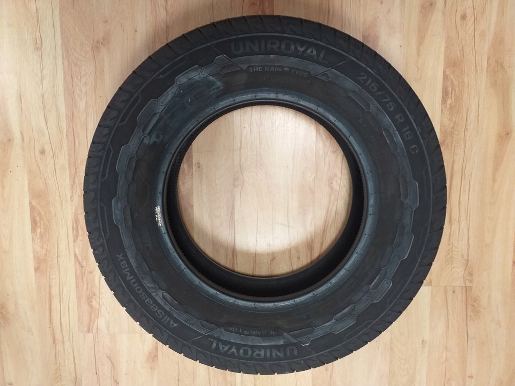 ANVELOPE 215/75R 16C 113/111 UNIROYAL DOT 4719 Product image