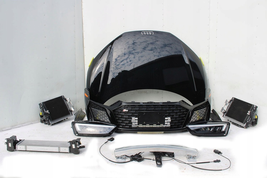 AUDI R8 II Capota fata, aripi, bara de protectie, fascia fata Product image