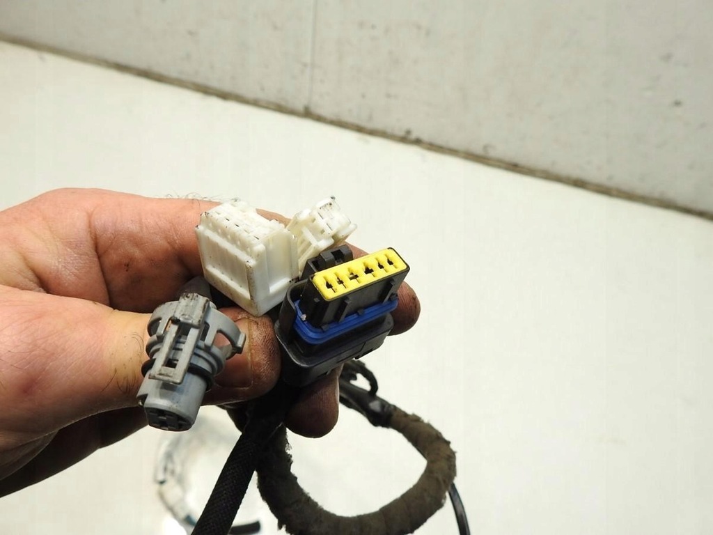 INSTALARE UȘĂ CABLĂ DREAPTA NISSAN QASHQAI 24127JD101B Product image