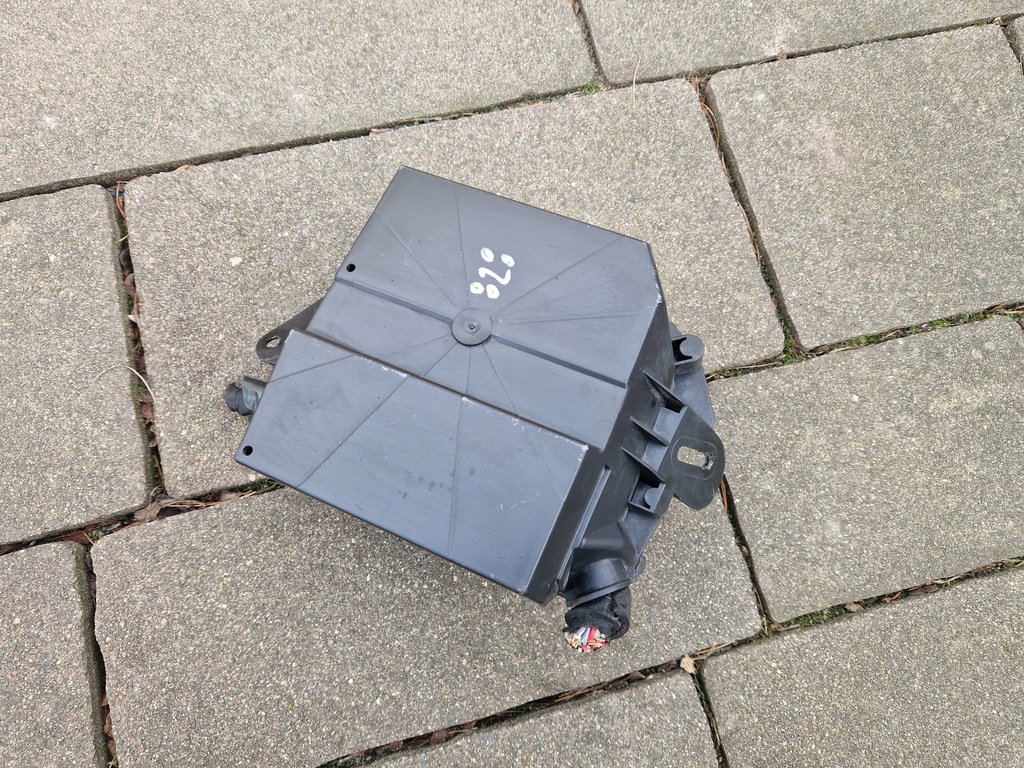 CLIO III Modus Module UK BSI 674658B 03-2012 Product image