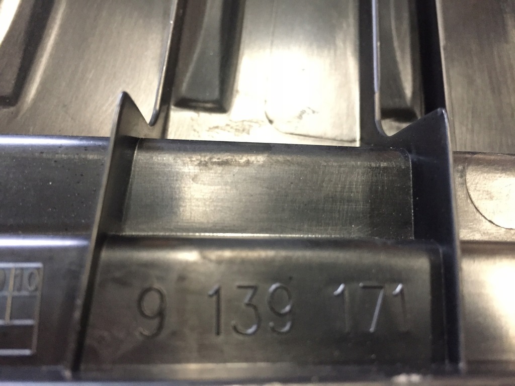 CARCASA BMW 5 GT F07, CAPAC CUREA PORTBAGLI SPATE Product image
