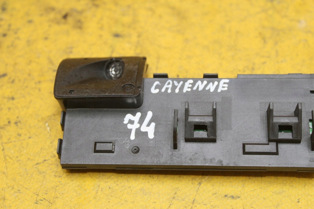 CONTROLLER MODUL DE ALARMA 7L5951171 CAYENNE Product image