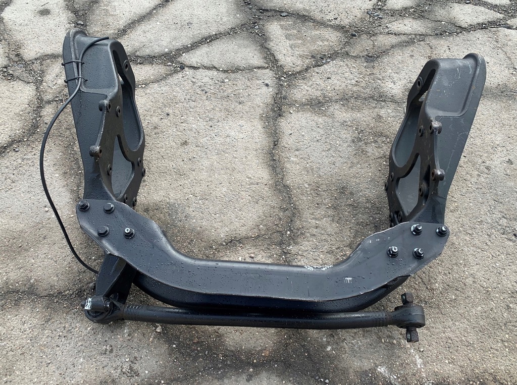 MONTARE LA GRANDĂ PAD DE AMORTIZOR MAN TGX TGA Product image