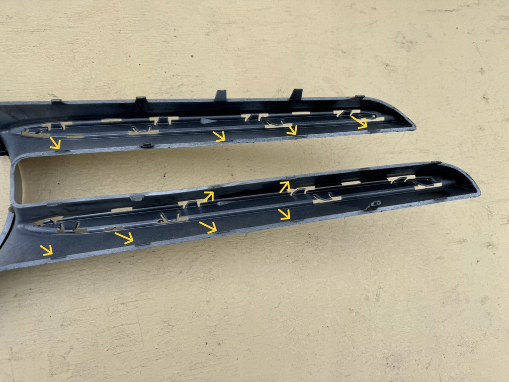 Mercedes B Clasa W246 II 11-18R Grill Bumper Dummy A2468880173 Product image