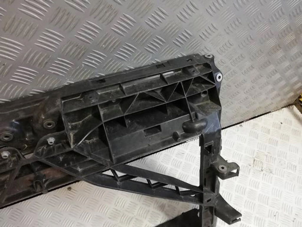 CC CÂREA FATA ARMATURA FATA FABIA III 6V0805588 Product image