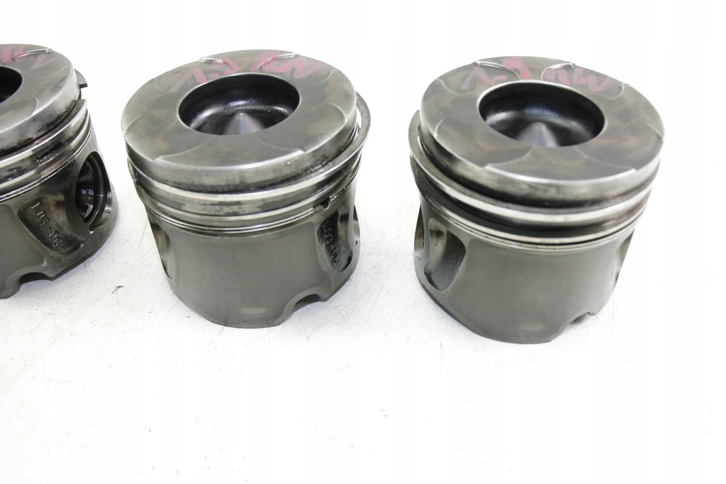 pistoane piston set alfa romeo 159 1.9 jtdm 150 Product image