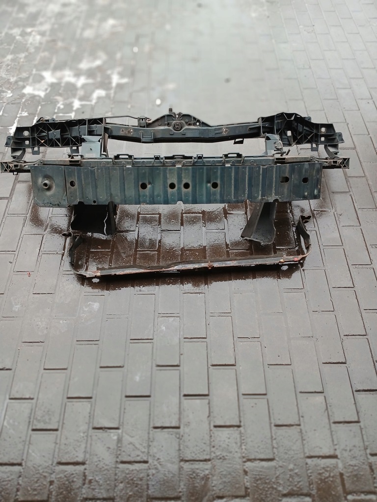 SET CUREA FAŢĂ BRINDE FAŢĂ ORIGINAL FORD FOCUS MK2 CULOARE T4 Product image