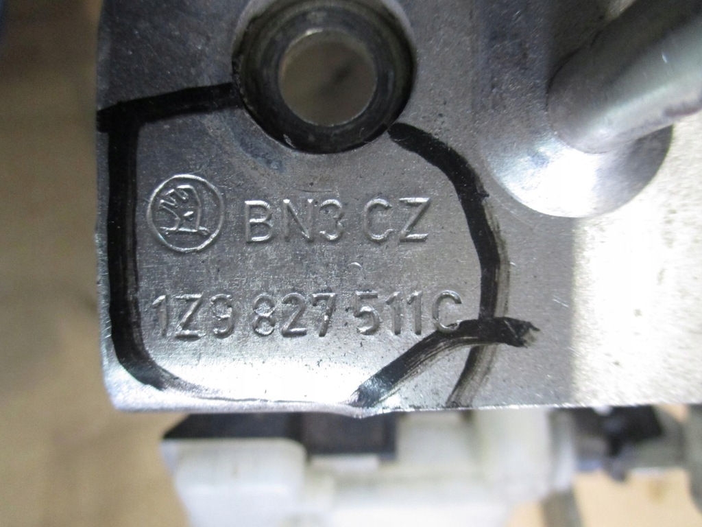 BLOCARE SKODA OCTAVIA II, BLOCARE FLAP 1Z9827511C Product image