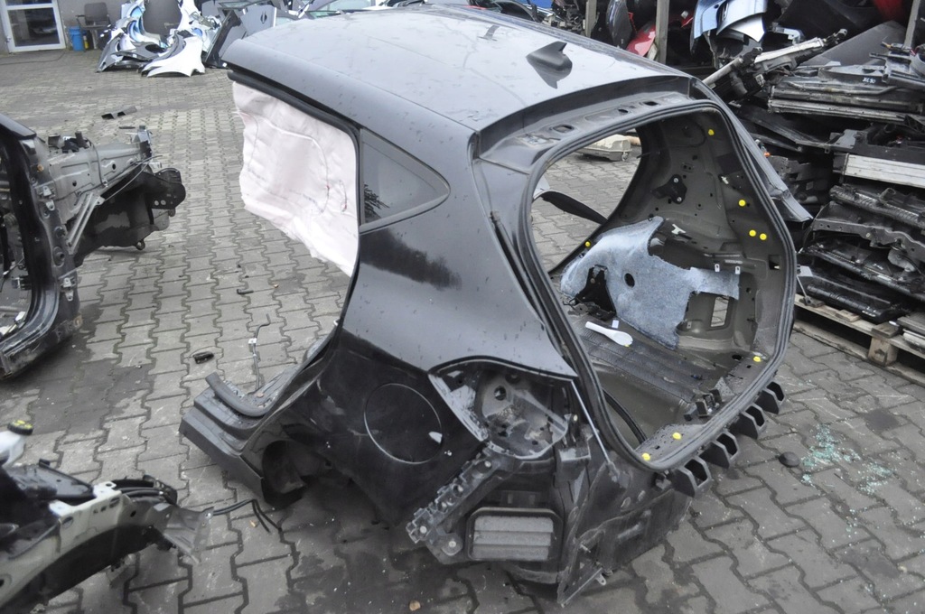 FORD FIESTA MK8 INTREGUL SPATE APOZ CAREEA SPATE STÂNGA DREAPTA CITIȚI DESCRIEREA Product image