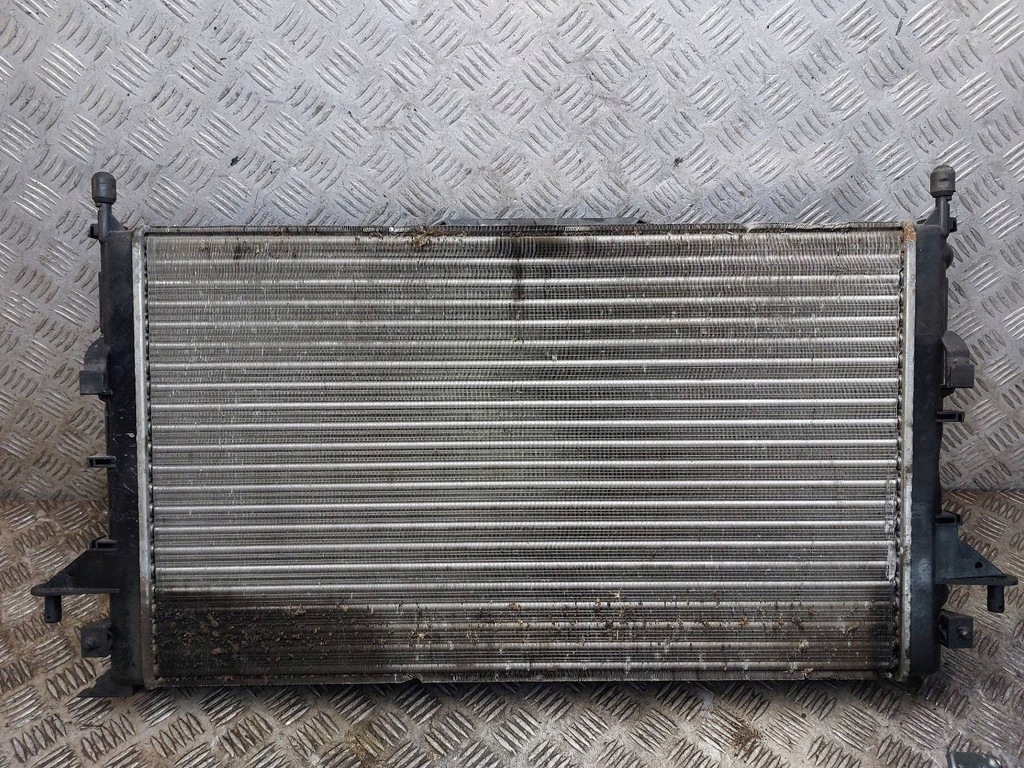 RĂCITOR APA + VENTILATOR LAGUNA II 1.9 DCI 8200025635 Product image