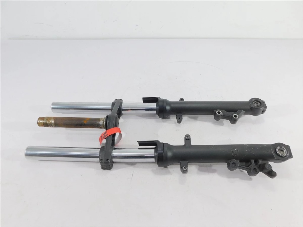 SUSPENSIA RAFT LAGA LAGI KAWASAKI ER-6F 650 09-11 44071054326M DEFECTAT Product image