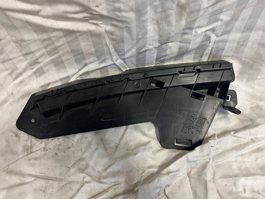 Volvo S80 V70 XC70 Lampă de glisare pentru bara de protecție Montând față stânga sus 30796387 Product image