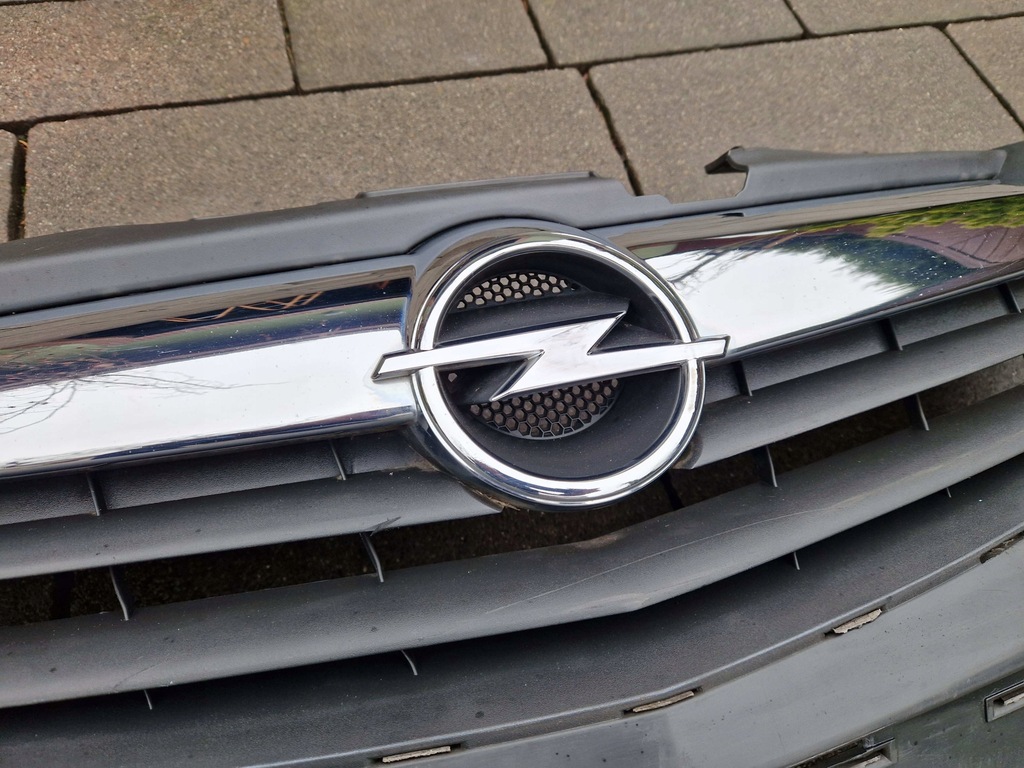 Opel Corsa D Înainte de ridicare Bumper Chrome 13179940 06-2011 Product image