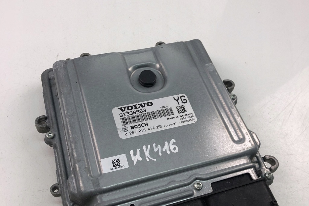 ECU Volvo S60 II 31336983 2011 Unitate de control al motorului Product image