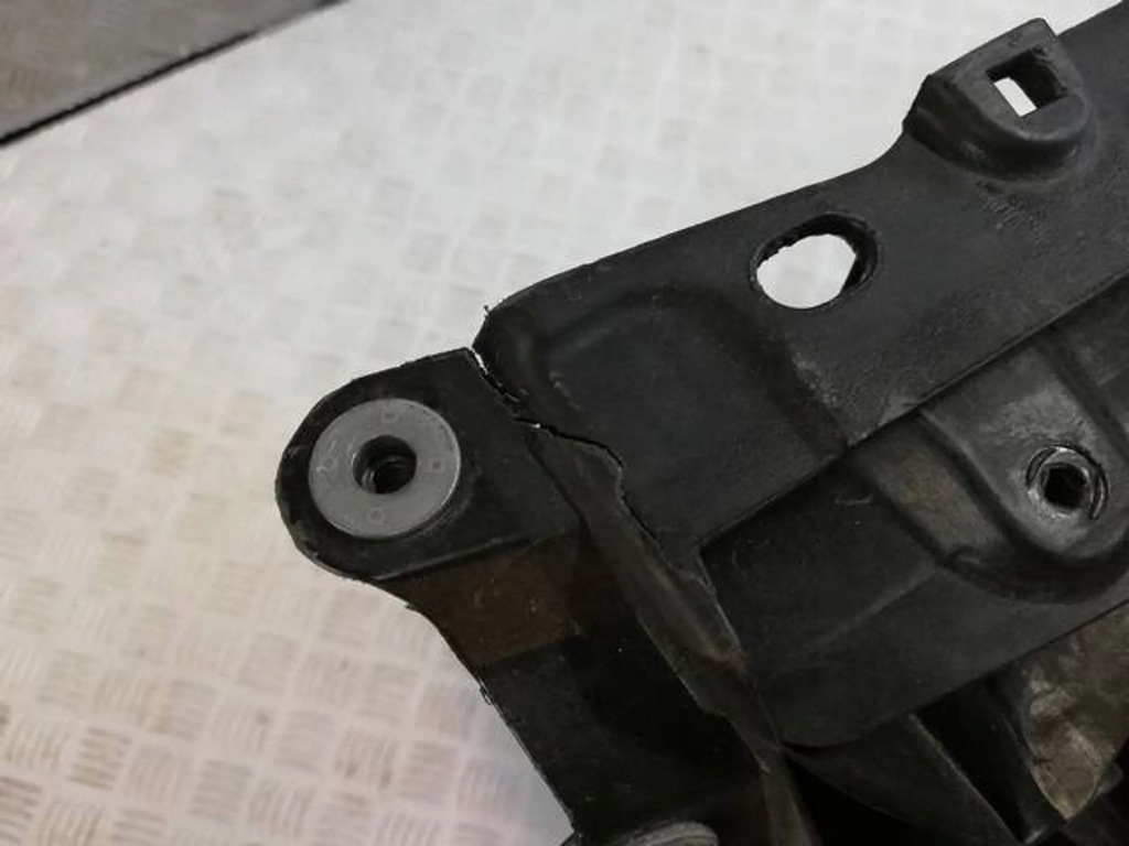CC CÂREA FATA ARMATURA FATA FABIA III 6V0805588 Product image