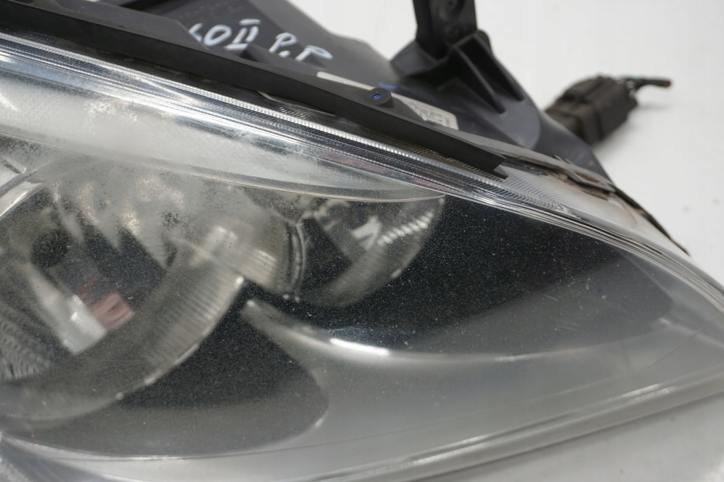 LAMPĂ DREAPTA VOLVO S60 II UK 31299997 Product image