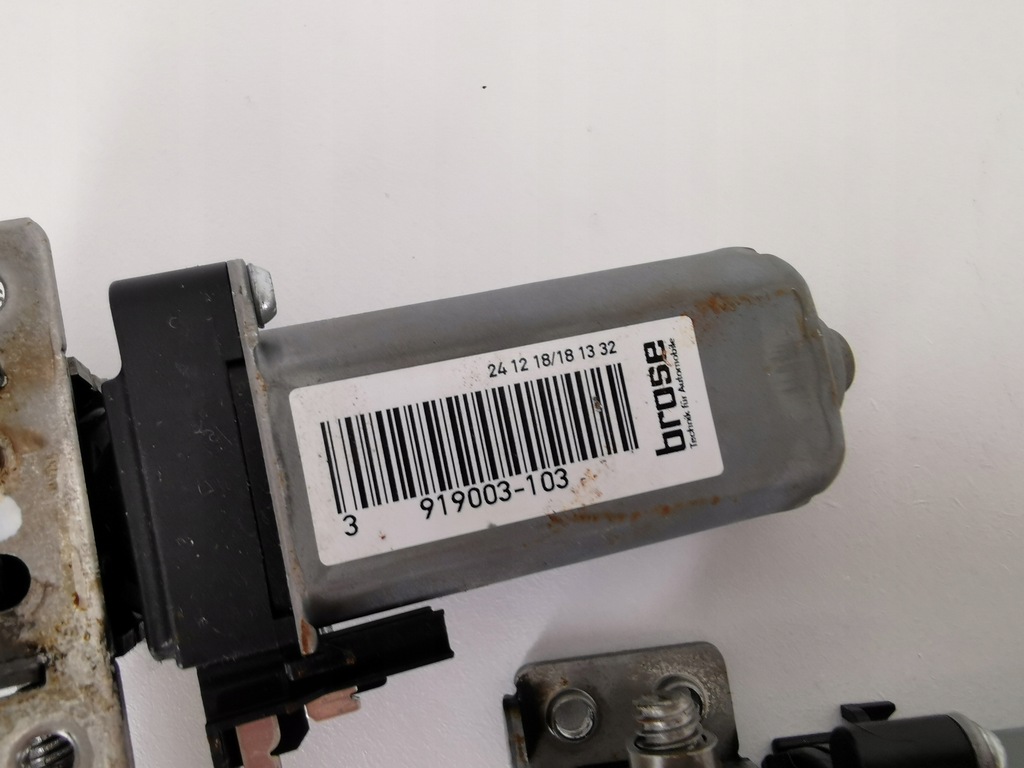 MOTOR REGLARE SCAUN JEEP GRAND CHEROKEE WK2 920425-101 920428-103 Product image