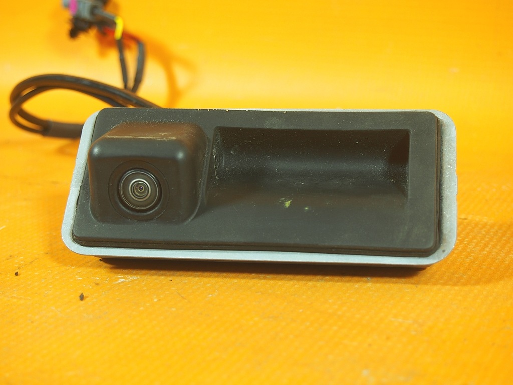 Audi A6 4G C7 FL 32KM Cameră marșarier parcare Mâner ușă 4g0827566 Product image