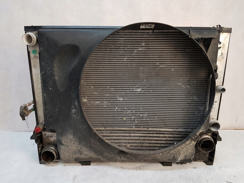 BMW E65 aer conditionat racitor apa intercooler 3.0D LIFT Product image