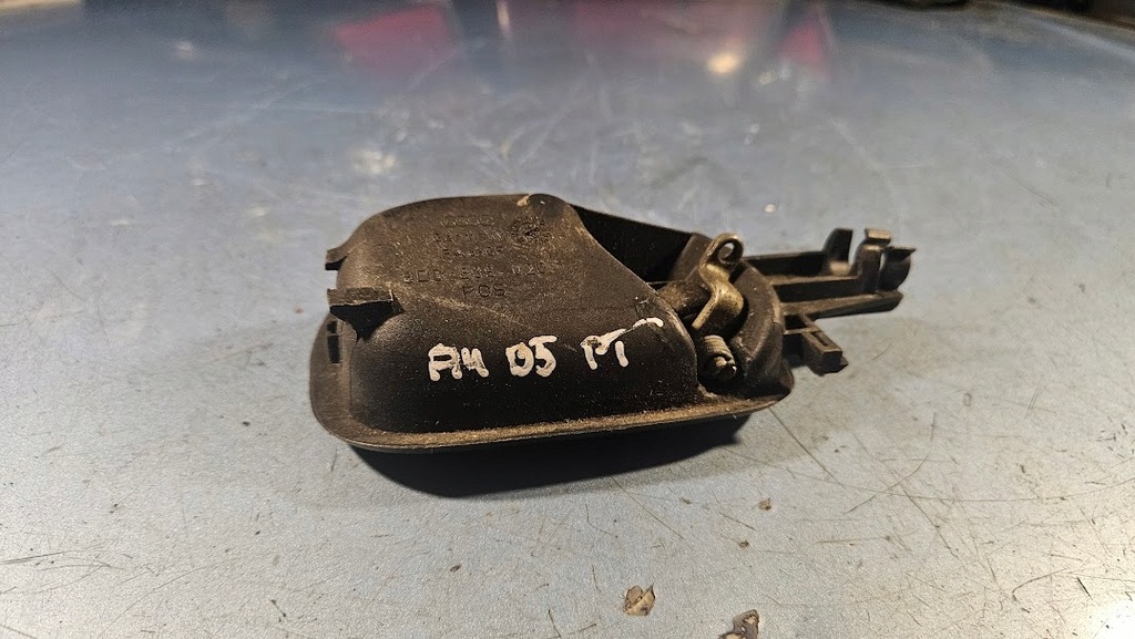 maner interior usa spate dreapta AUDI A4 B5 8D0839020 Product image