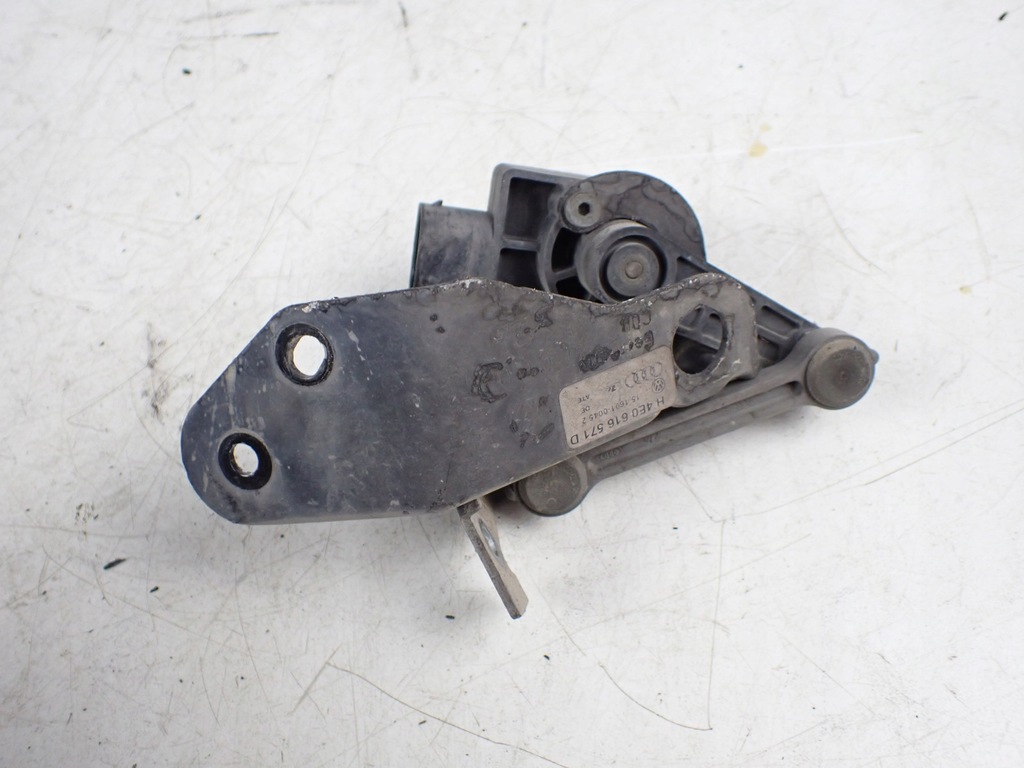 SENSOR DE NIVELARE XENON DREAPTA SPATE AUDI A8 S8 D3 5.2 SCURT 4E0616572D Product image