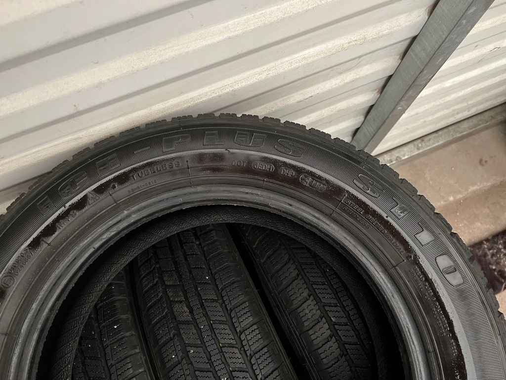 ROCKSTONE ICE-PLUS ANVELOPE DE IARNĂ 175/65/15 84T Product image