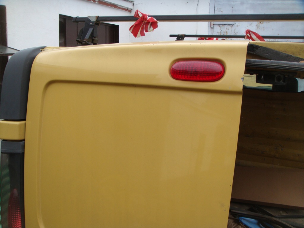 USI SPATE TRAFIC VIVARO WINGS GALBEN STÂNGA D32 2001-2015 an Product image