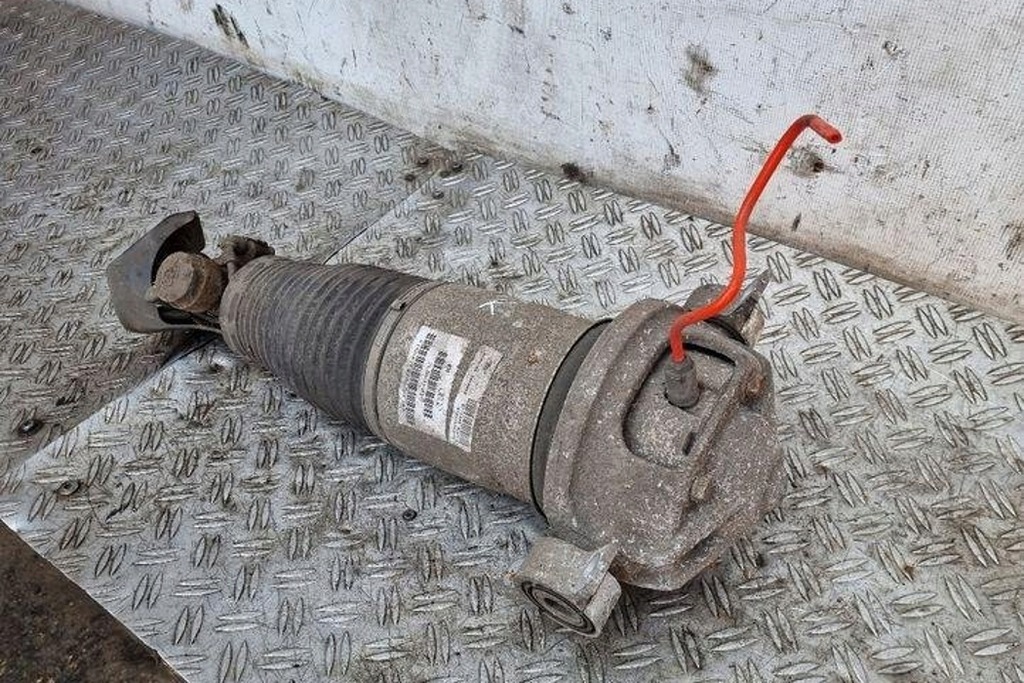 Absim de amortizor pneumatic din spate audi Q7 (4L) 7L8616019 3.0L Diesel Product image